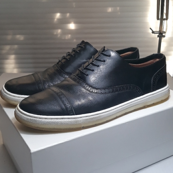 kenneth cole colvin sneaker